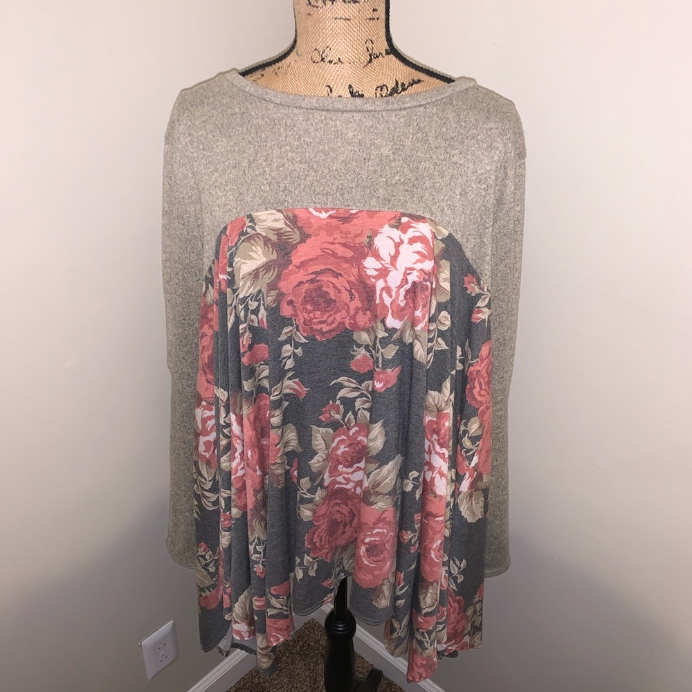 Gently Used Boutique Top